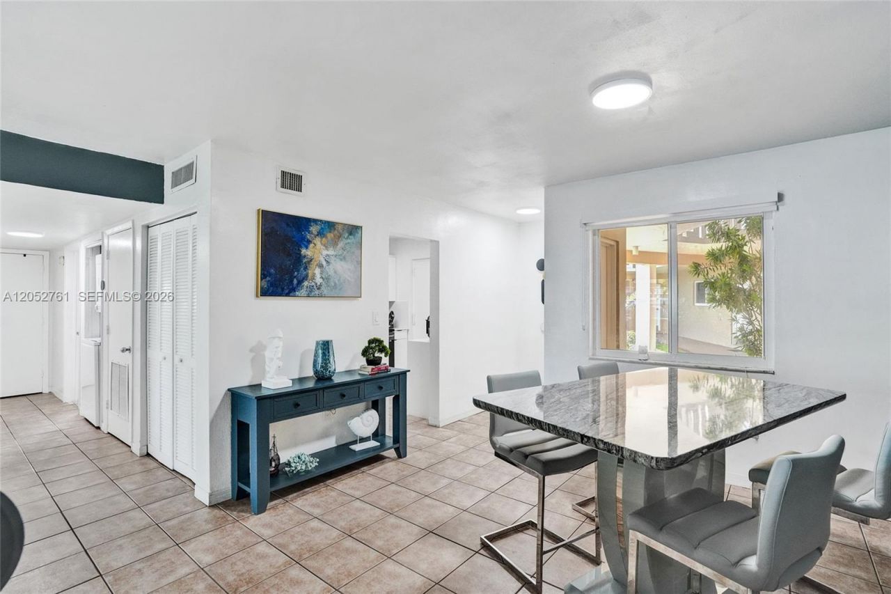 7430 Miami Lakes Dr, Unit E107, Miami Lakes, FL 33014 Photo