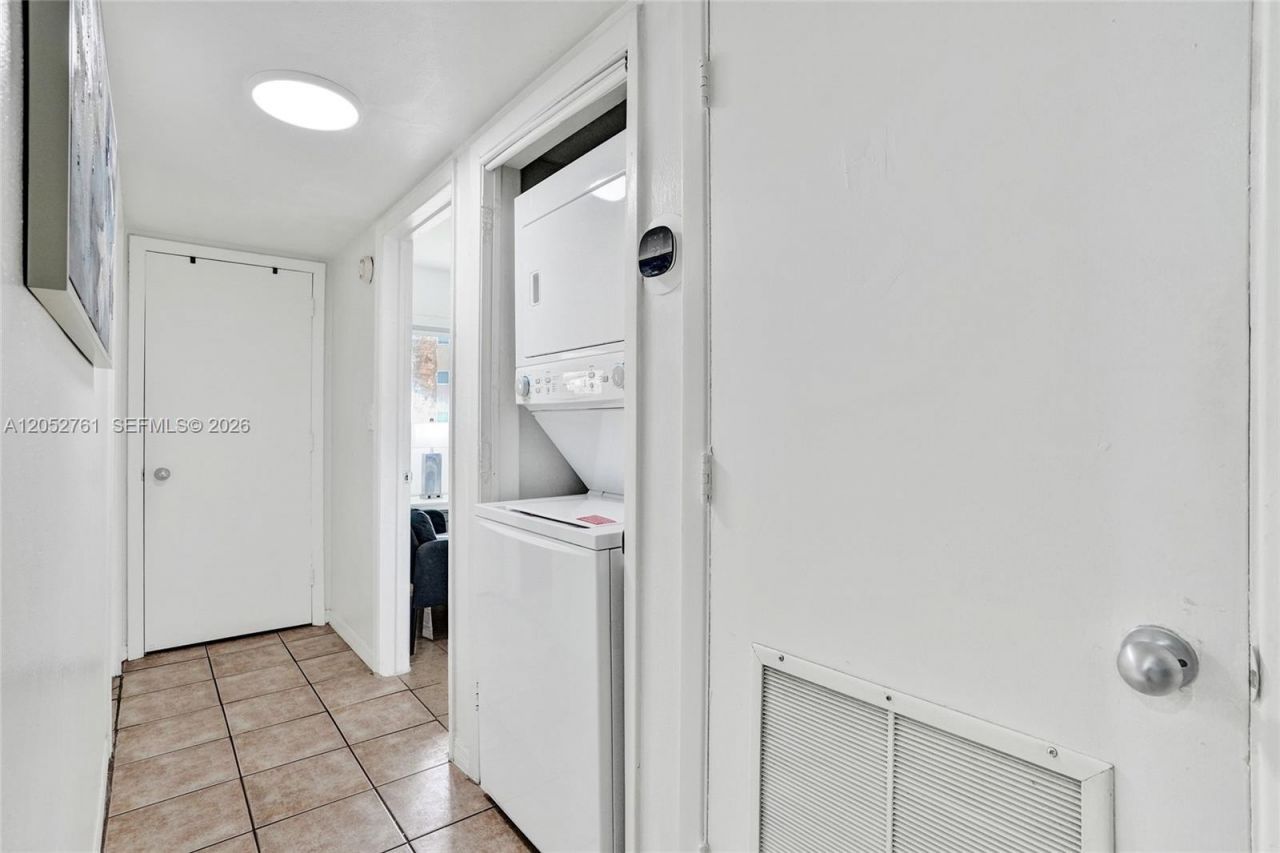 7430 Miami Lakes Dr, Unit E107, Miami Lakes, FL 33014 Photo