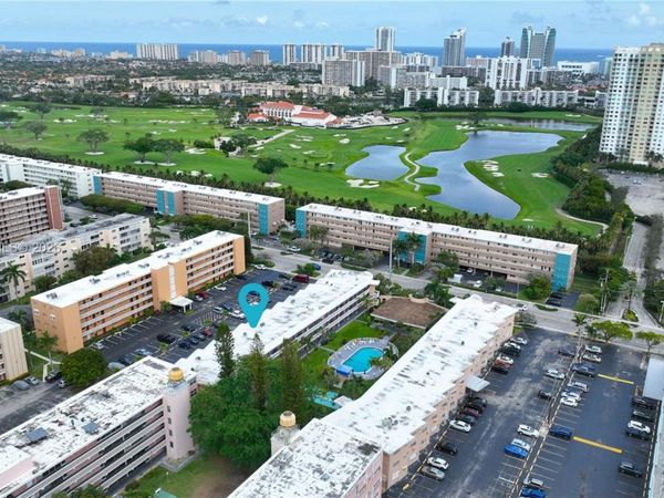 201 NE 14th Ave , Unit 8C, Hallandale Beach, FL 33009