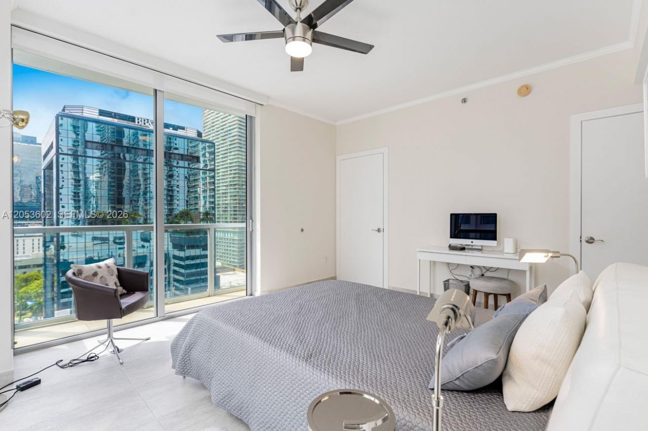 1060 Brickell Ave , Unit 1507, Miami, FL 33131 Photo