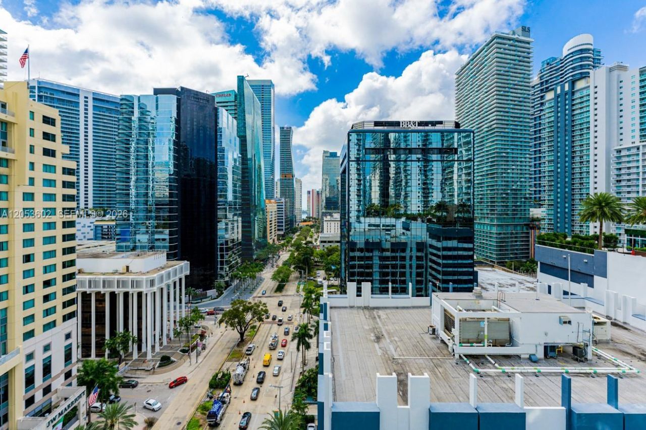 1060 Brickell Ave , Unit 1507, Miami, FL 33131 Photo