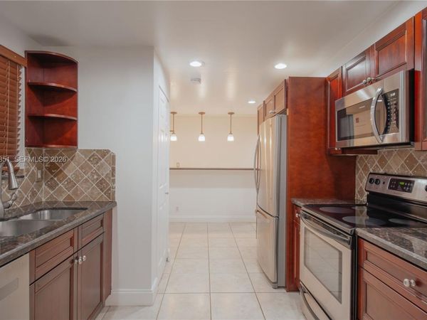 2700 Coral Springs Dr , Unit 111, Coral Springs, FL 33065