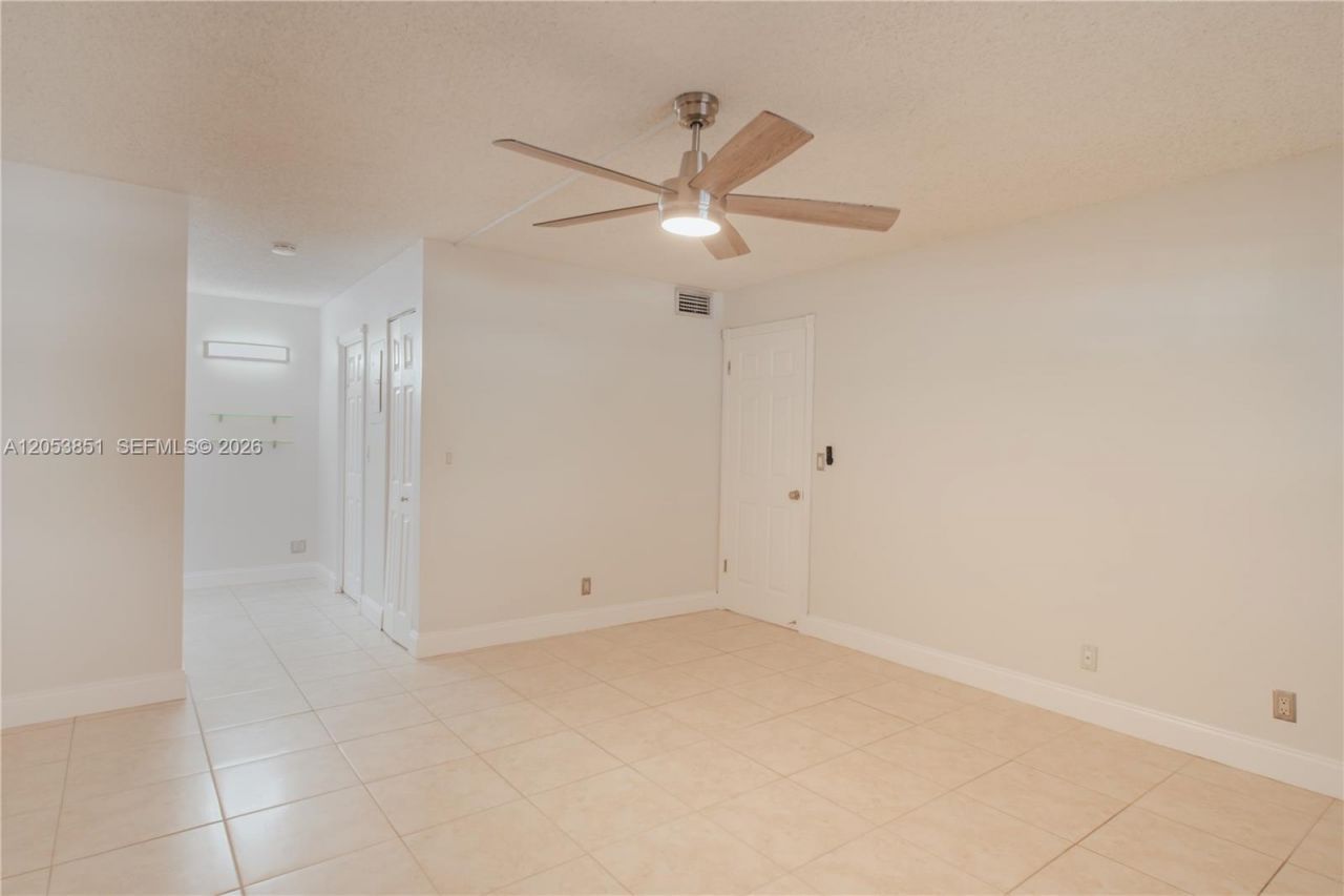 2700 Coral Springs Dr , Unit 111, Coral Springs, FL 33065 Photo