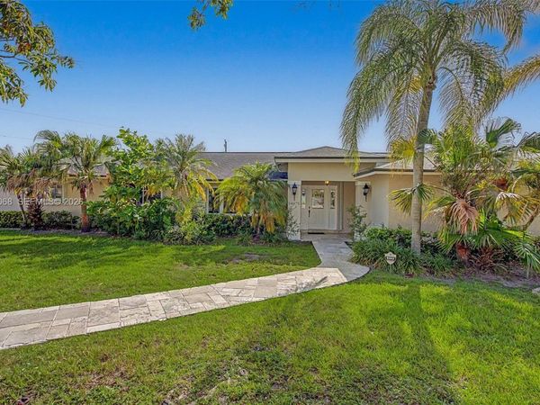14975 SW 89th Ave , Palmetto Bay, FL 33176