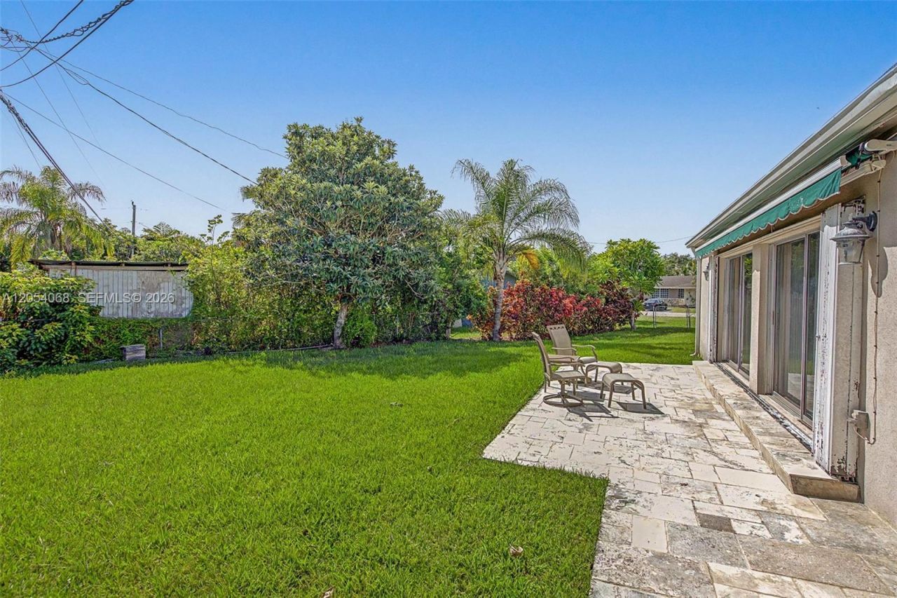 14975 SW 89th Ave , Palmetto Bay, FL 33176 Photo