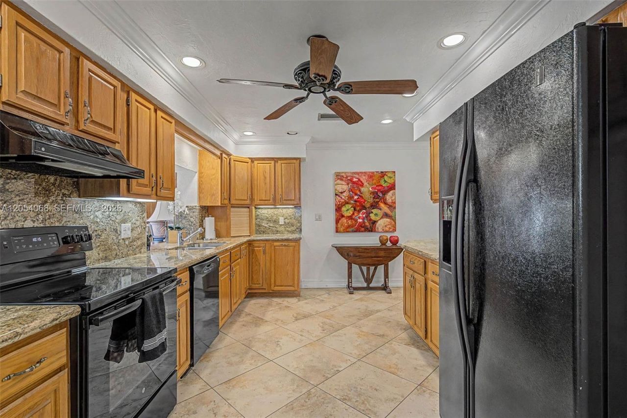 14975 SW 89th Ave , Palmetto Bay, FL 33176 Photo