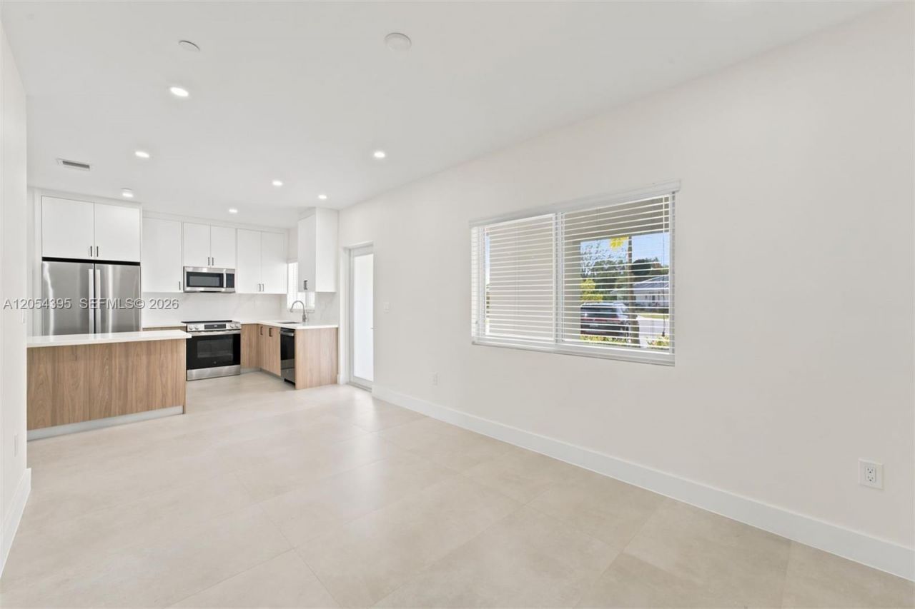 4732 SW 87 Ct , Unit 4732, Miami, FL 33165 Photo