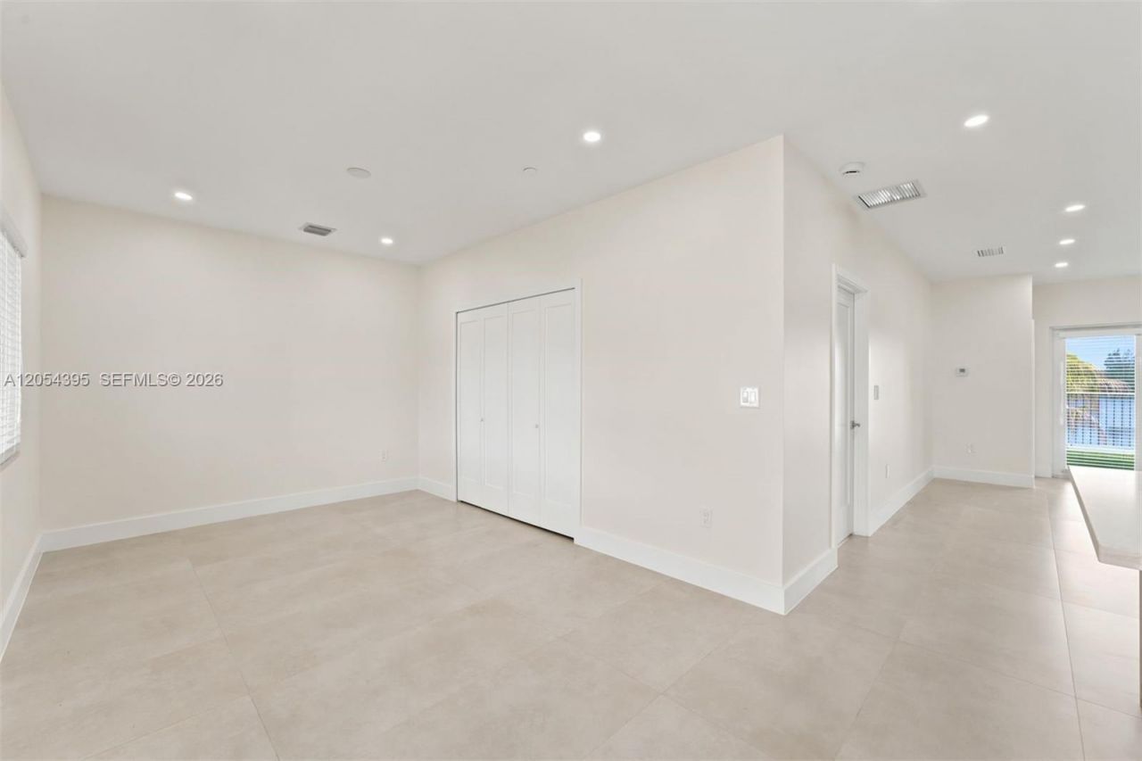 4732 SW 87 Ct , Unit 4732, Miami, FL 33165 Photo