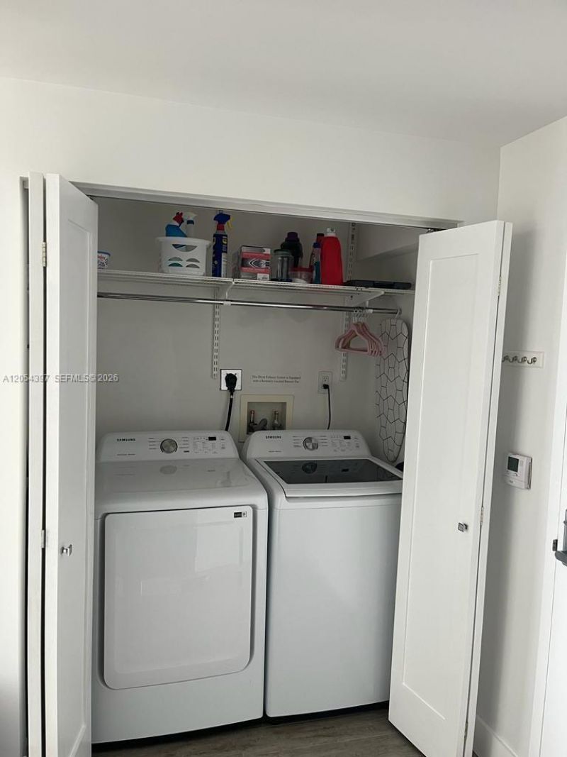 90 SW 3rd St , Unit 3004, Miami, FL 33130 Photo