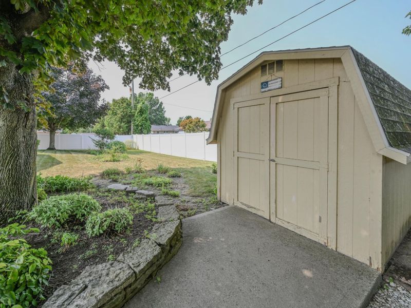5231 Ridgewood Road, Springfield, OH 45503 Photo 21