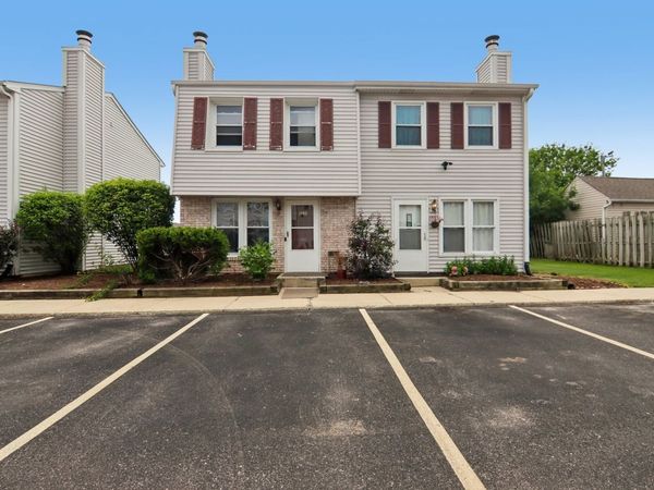 1243 Marywood Court , Aurora, IL 60505