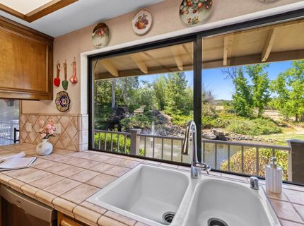 8860 Auburn Valley Rd, Auburn, CA 95602 Photo