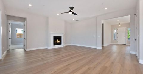 1360 Bear Creek Dr, Rocklin, CA 95765 Photo