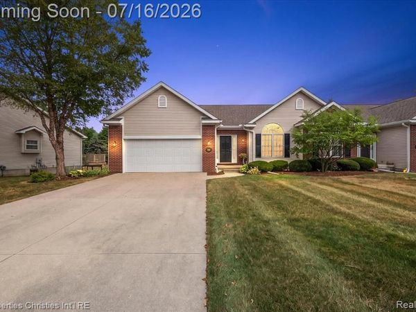 3181 Ivy Lane, Grand Blanc Twp, MI 48439