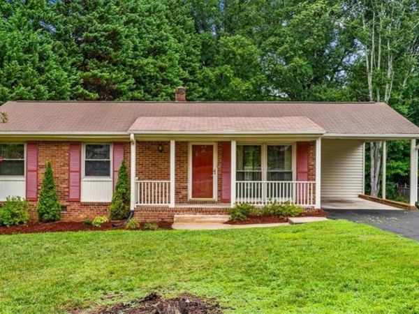 3404 Rolling Road , High Point, NC 27265