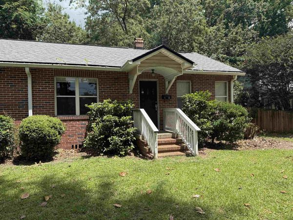 1132 Cherry Laurel Avenue , Tallahassee, FL 32308