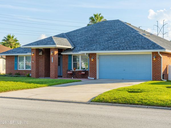 556 WHITFIELD Road, Jacksonville, FL 32221
