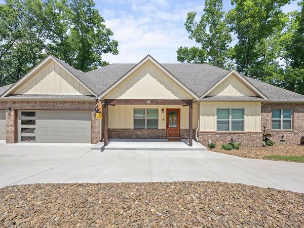 50 Melanie Drive, Bella Vista, AR 72714