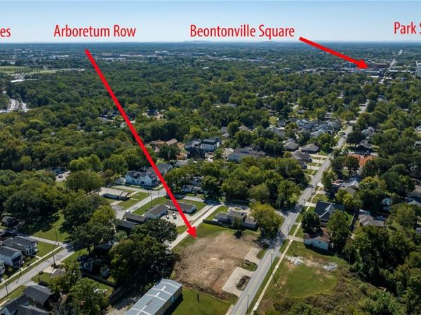 1028 NW A Street , Bentonville, AR 72712