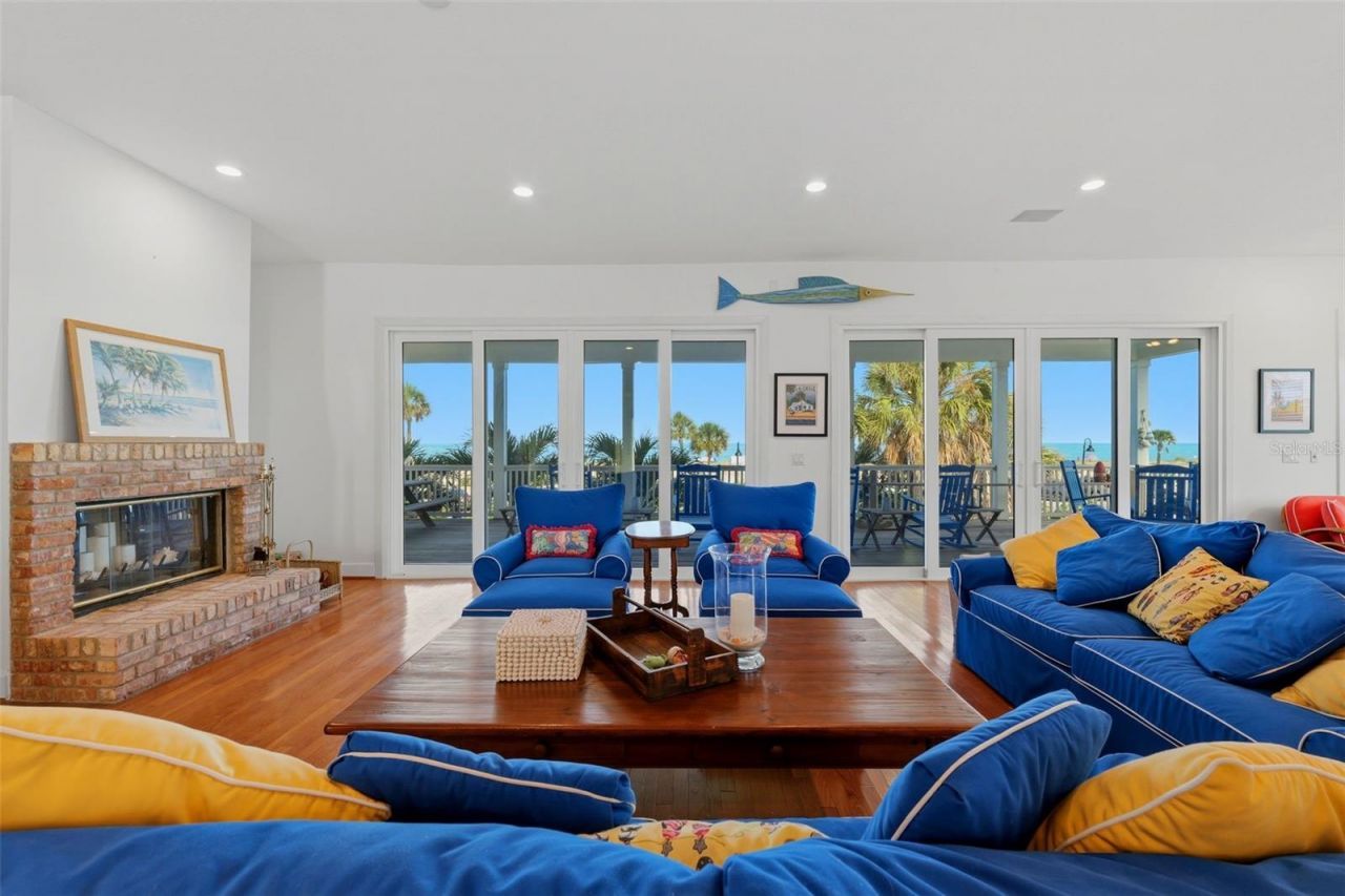 106 2nd Avenue, Saint Pete Beach, FL 33706 Photo