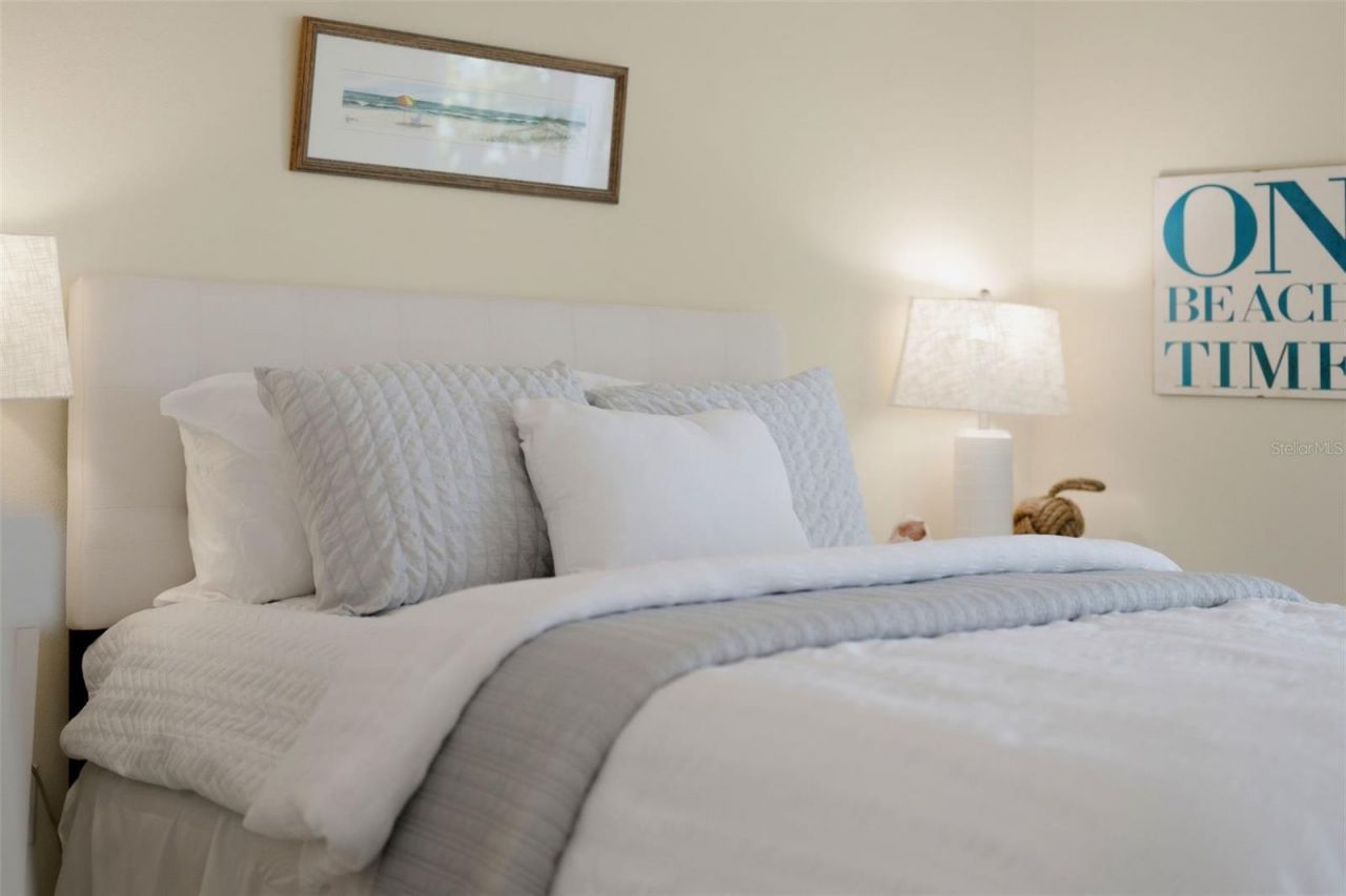 106 2nd Avenue, Saint Pete Beach, FL 33706 Photo