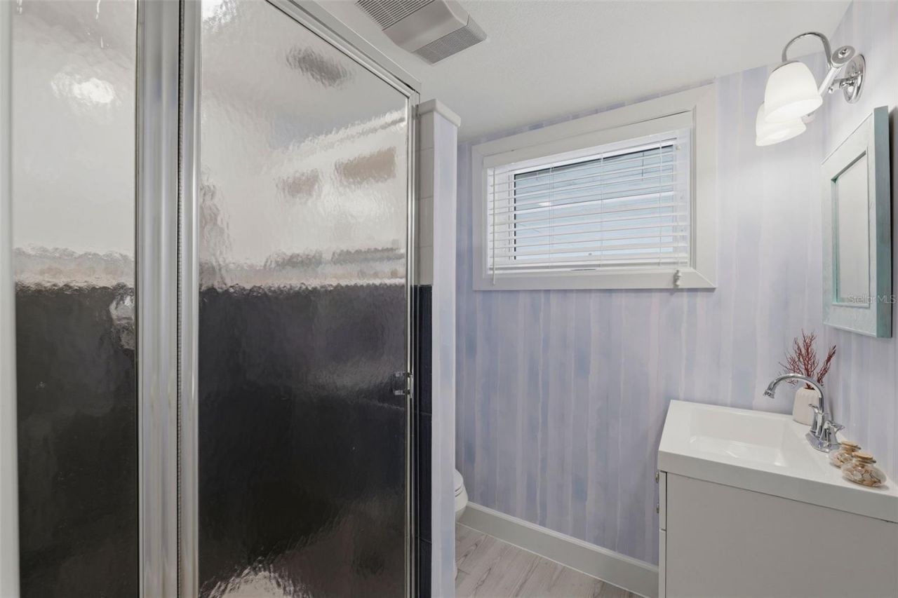 106 2nd Avenue, Saint Pete Beach, FL 33706 Photo