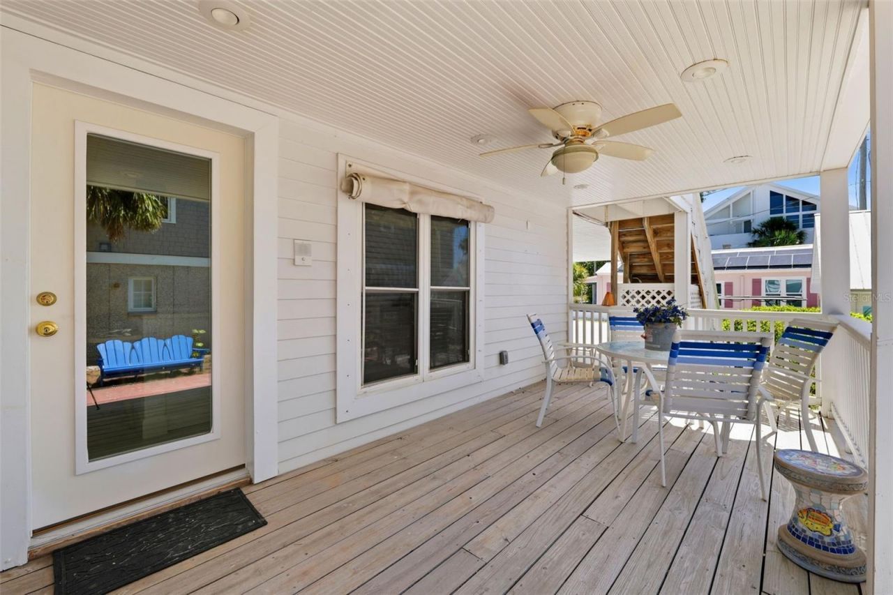 106 2nd Avenue, Saint Pete Beach, FL 33706 Photo