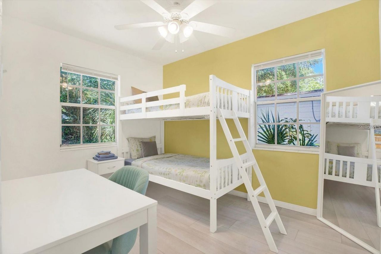 6490 34th Avenue N, Saint Petersburg, FL 33710 Photo