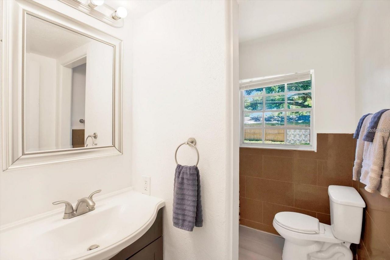 6490 34th Avenue N, Saint Petersburg, FL 33710 Photo