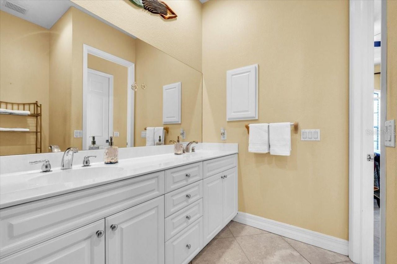 1323 Mediterranean Drive, Unit 122, Punta Gorda, FL 33950 Photo
