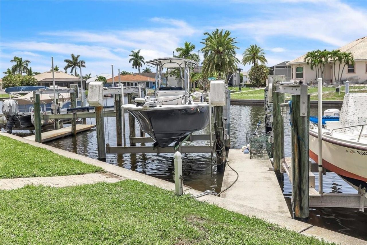 1323 Mediterranean Drive, Unit 122, Punta Gorda, FL 33950 Photo
