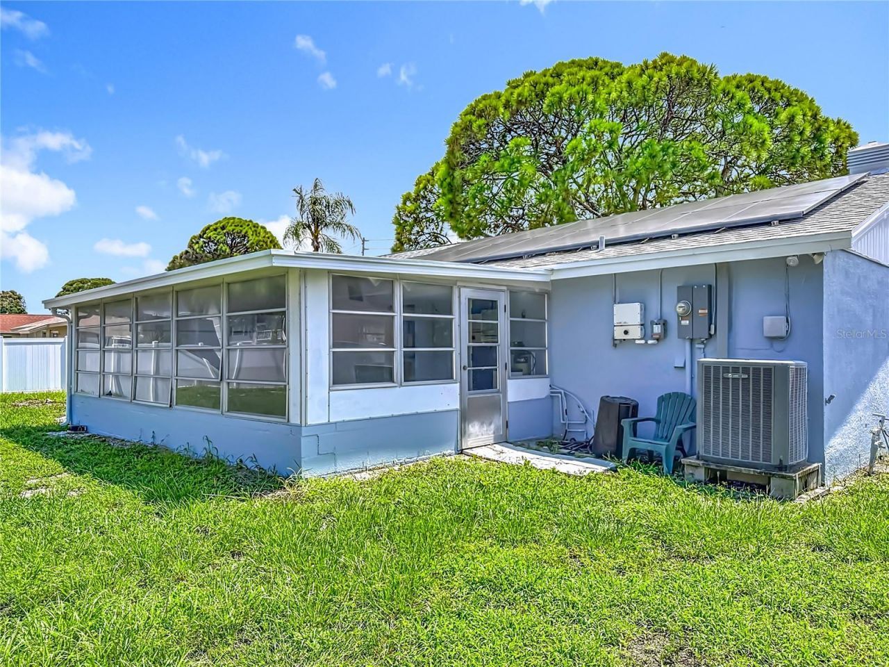 2449 66th Avenue S, Saint Petersburg, FL 33712 Photo