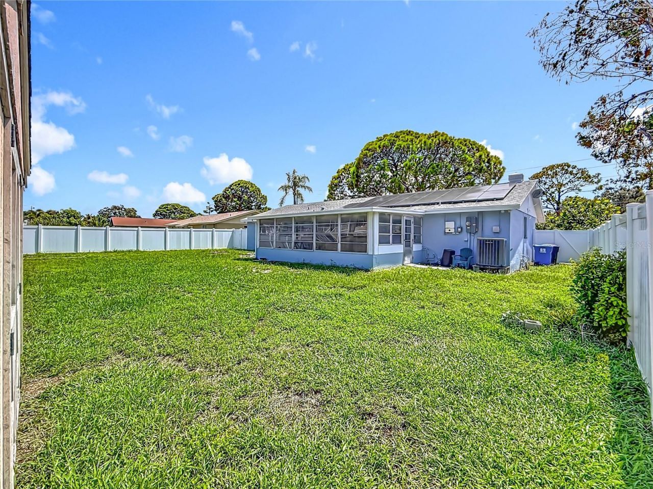 2449 66th Avenue S, Saint Petersburg, FL 33712 Photo