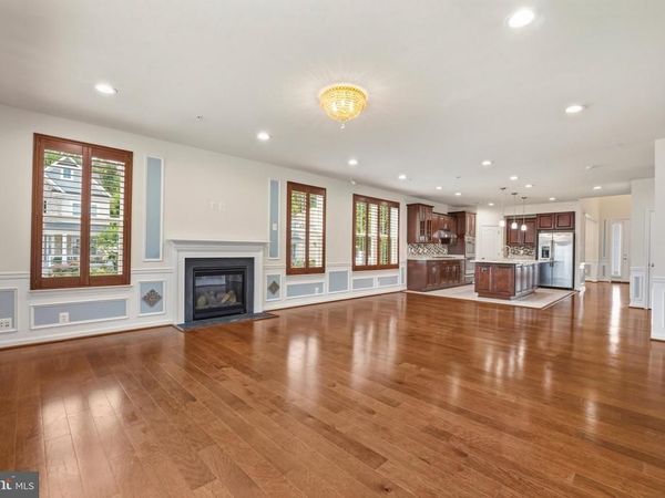 7976 MERIDIAN DRIVE, PASADENA, MD 21122