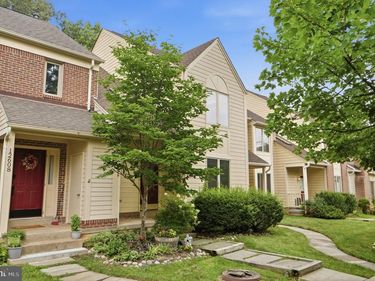 12606 VICTORIA STATION COURT, FAIRFAX, VA 22033