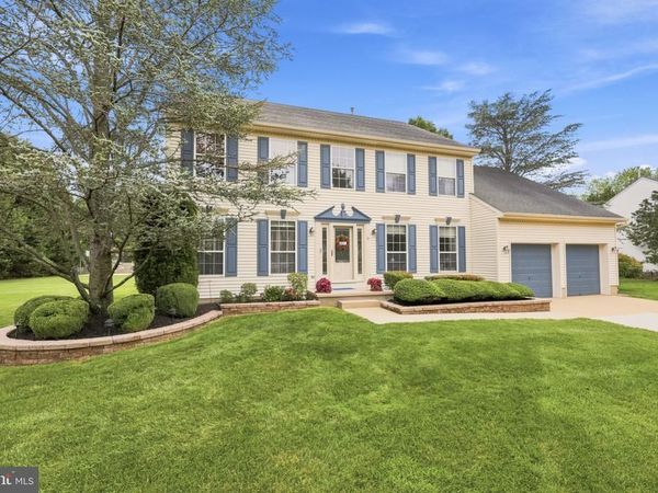 6 DRESSAGE DRIVE, SEWELL, NJ 08080
