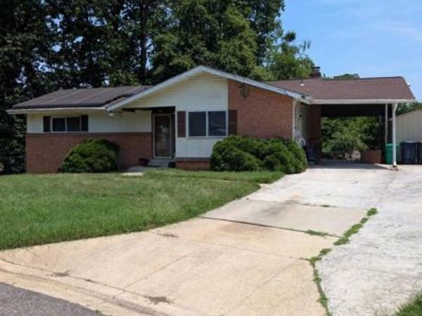 5106 TALL OAK COURT , TEMPLE HILLS, MD 20748