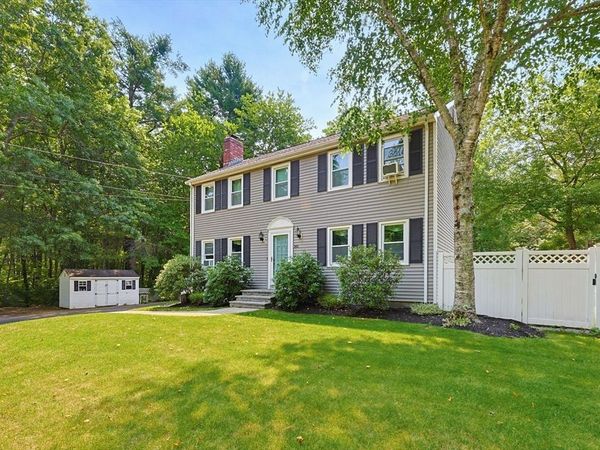 245 Winter St, Mansfield, MA 02048
