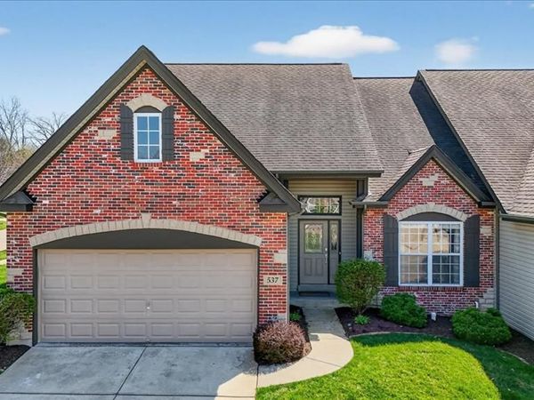 537 Sgt Pepper Drive , St Peters, MO 63376