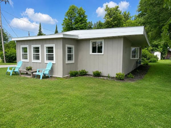 12805 W Shore Drive, Houghton Lake, MI 48629
