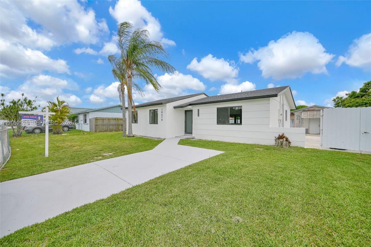 18670 SW 123rd Ct , Miami, FL 33177 Photo