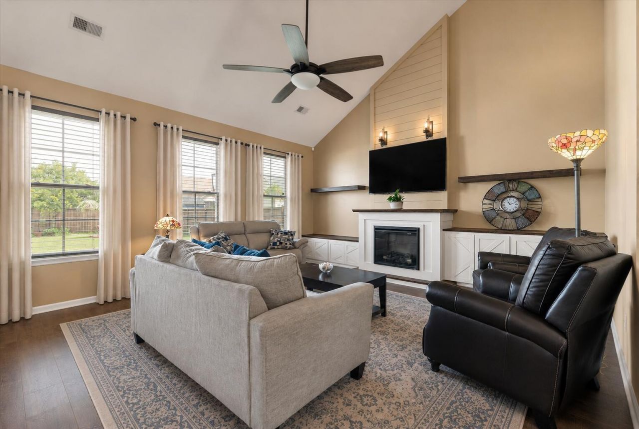 2021 Triple Crown Lane Photo 11