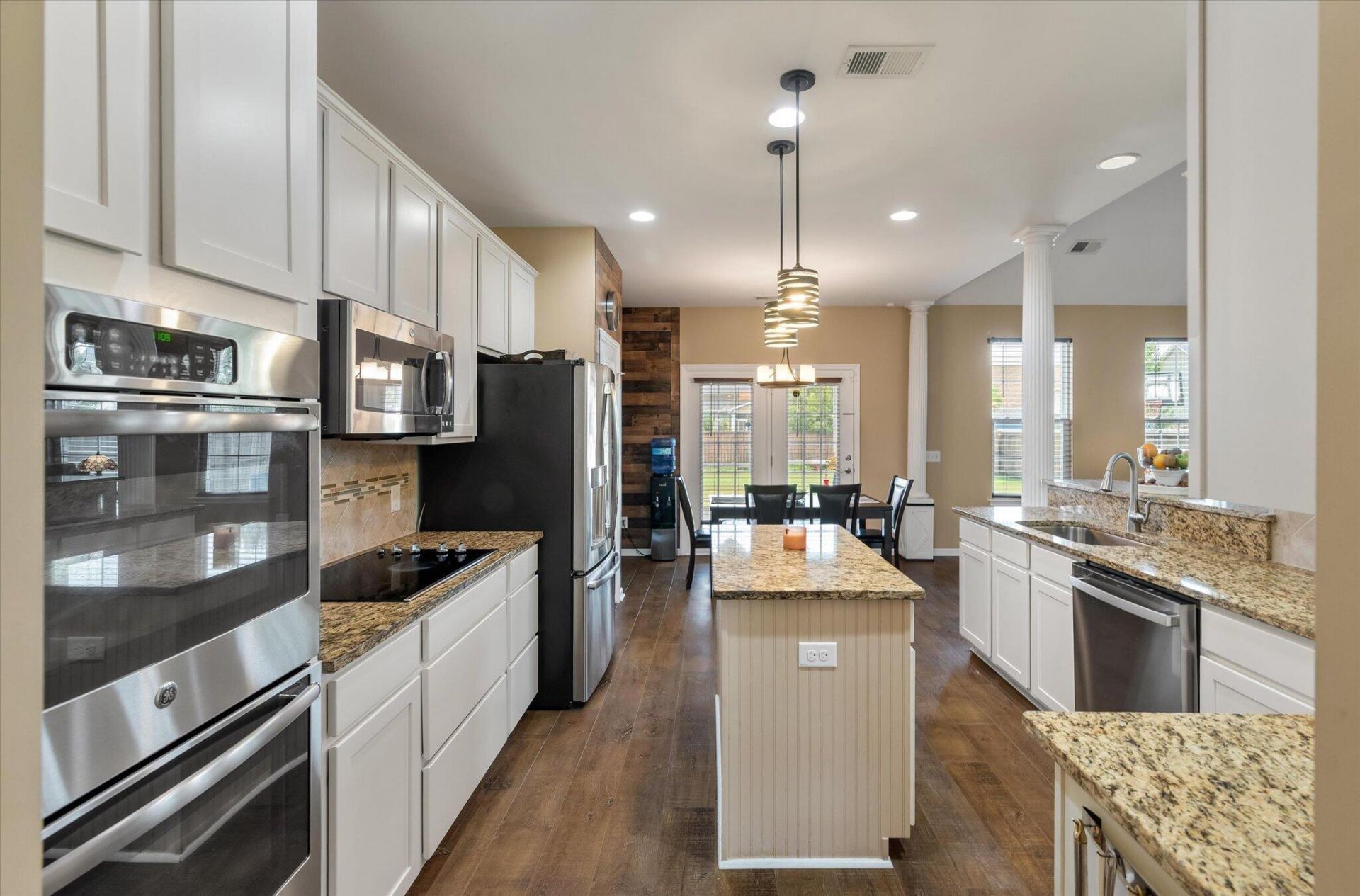 2021 Triple Crown Lane Photo 18
