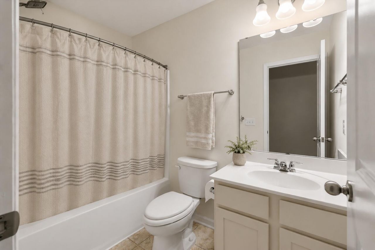 2021 Triple Crown Lane Photo 30