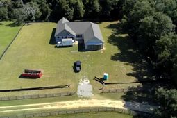 5022 Farm Retreat Road photo 4