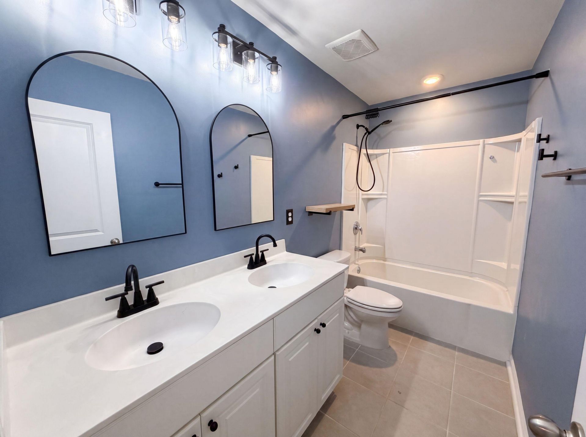 142 Lucca Drive Photo 18