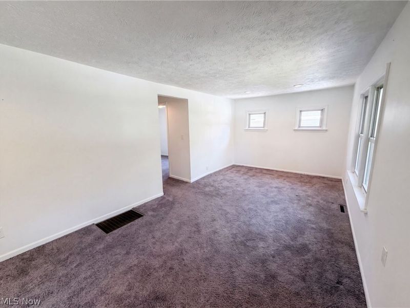 736 Bettes Avenue, Akron, OH 44310 Photo 6