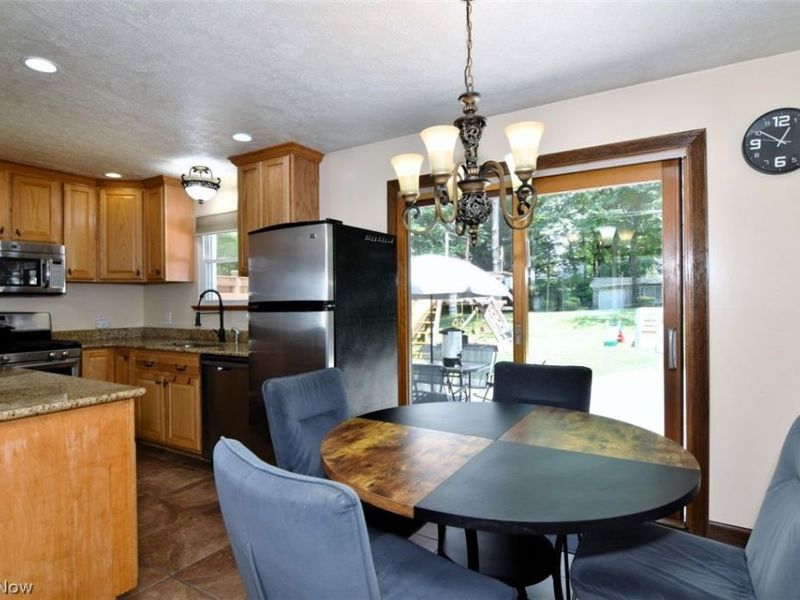 2275 Gary Drive, Twinsburg, OH 44087 Photo 9