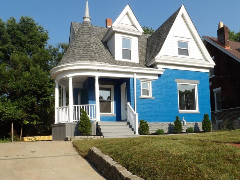 753 Wells Street, Cincinnati, OH 45205 Photo 3