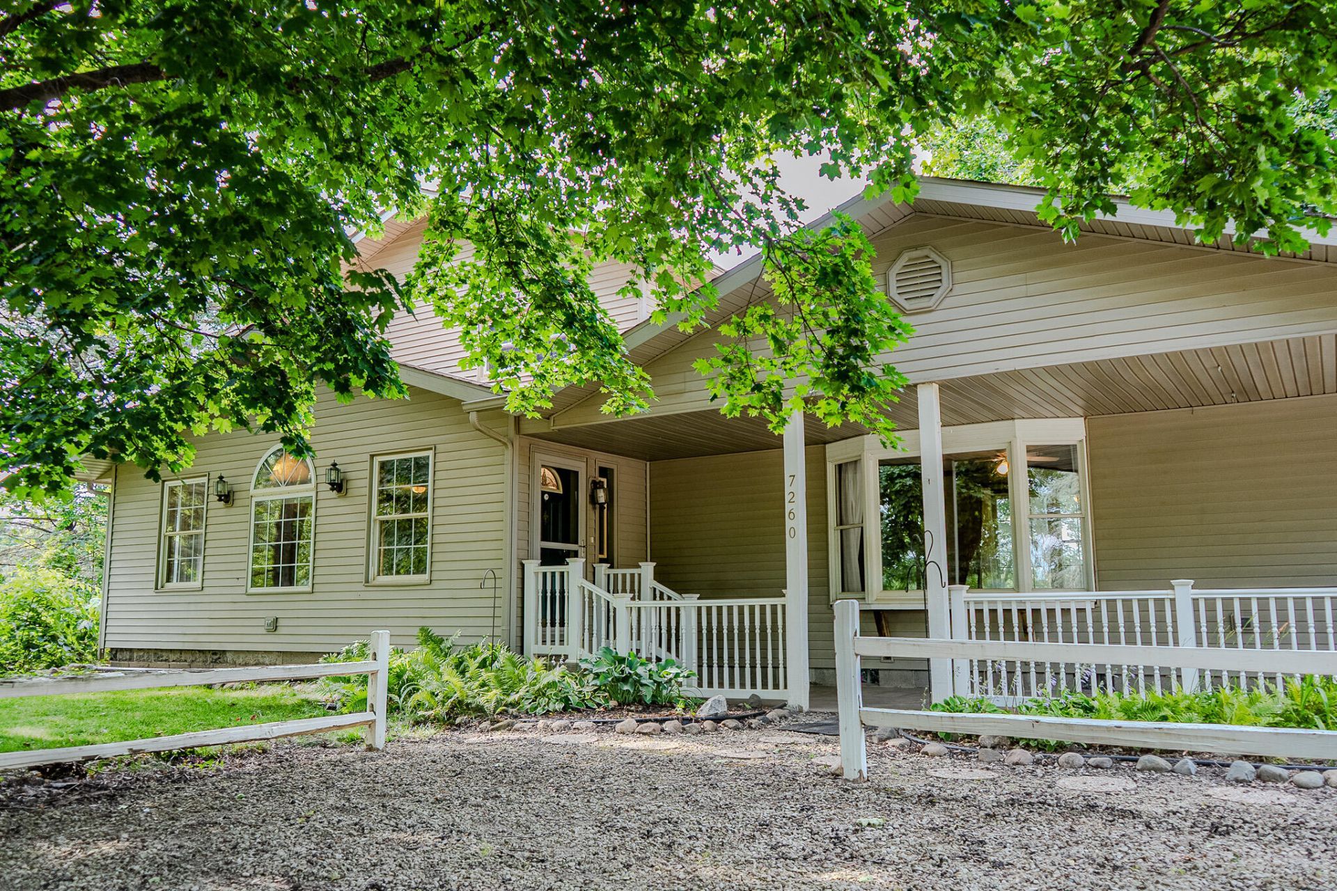 7260 W Kinsel Highway, Vermontville, MI 49096 Main Photo